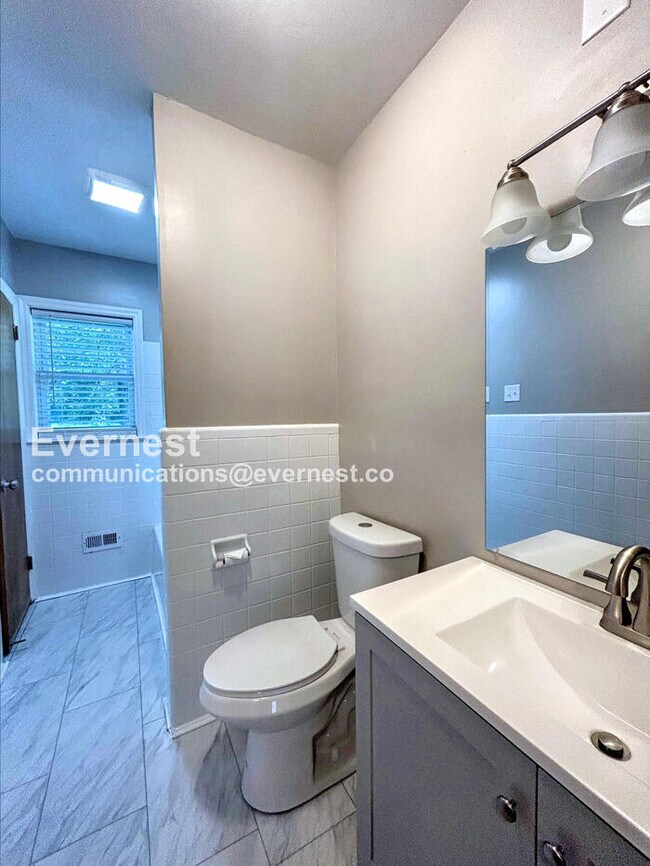 Photo - 6728 Kemp St