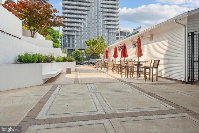 Photo - 1530 Key Blvd Unit 1219