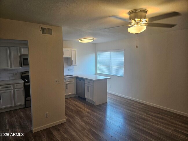 1330 E Highland Ave Unit 28A