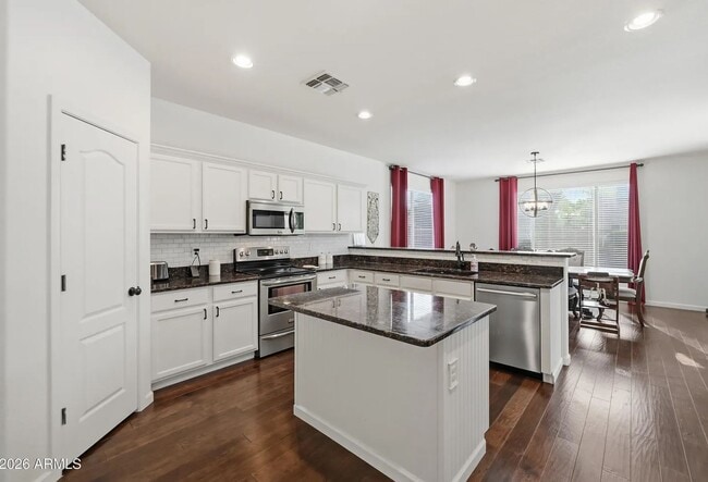 Photo - 374 N Scott Dr