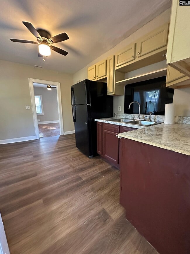 Photo - 1107 Rumar St