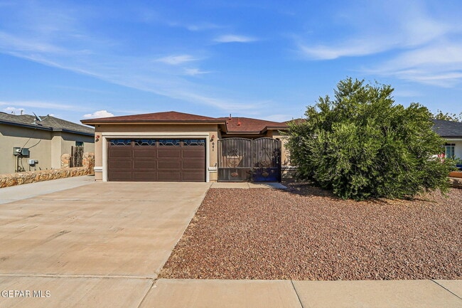 Building Photo - 641 Bariloche Dr