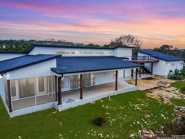 Building Photo - Modern Masterpiece in Canyon Lake