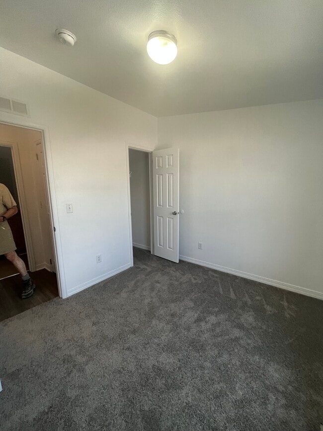 Photo - 373 N Buchanan St