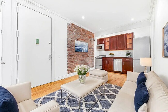 Photo - 45 Orchard St Unit 5A