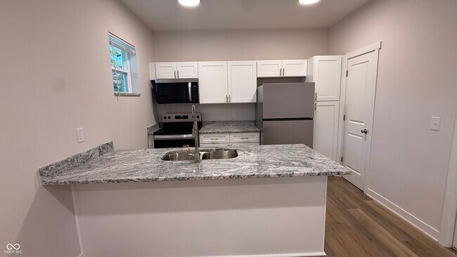 Photo - 409 N Walcott St