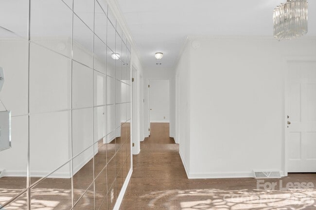 Photo - 408 Wilby Dr