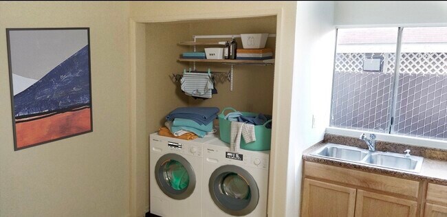 Photo - 618 S Jordan Ave Unit 4111