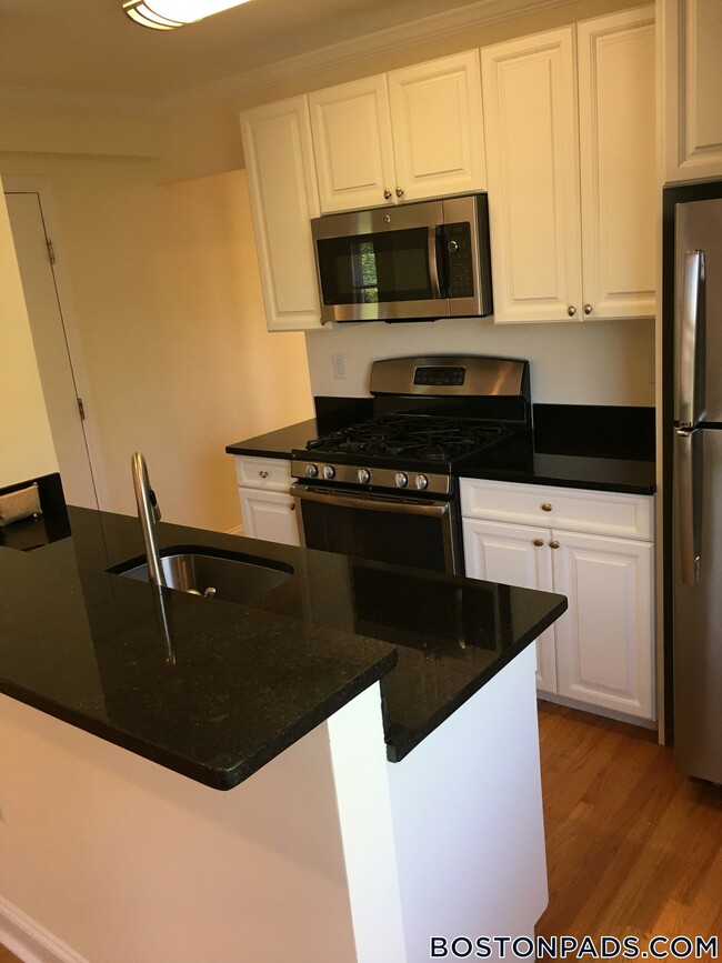 Photo - 1 Langdon Square Unidad 6