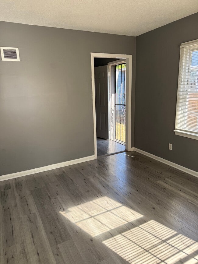 Photo - 3394 Pine Ridge Ln Unidad 1530 Hamilton st