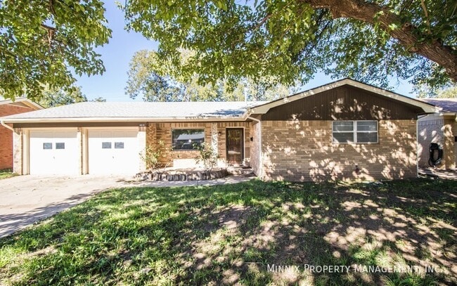 Photo - 4414 52nd St