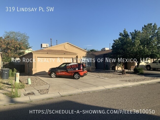 Photo - 319 Lindsay Pl SW