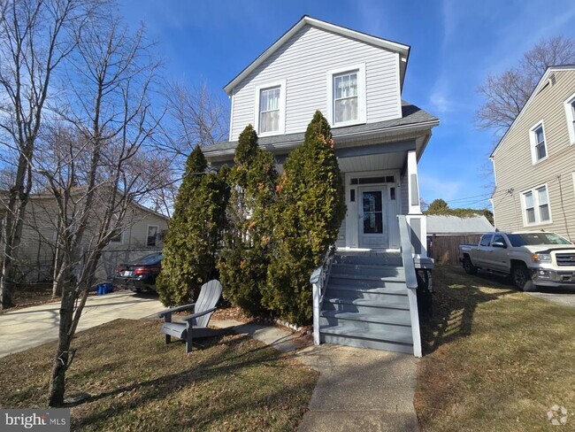 Building Photo - 2804 Christopher Ave Rental