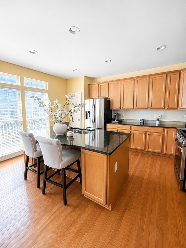 Photo - 15201 Torbay Way