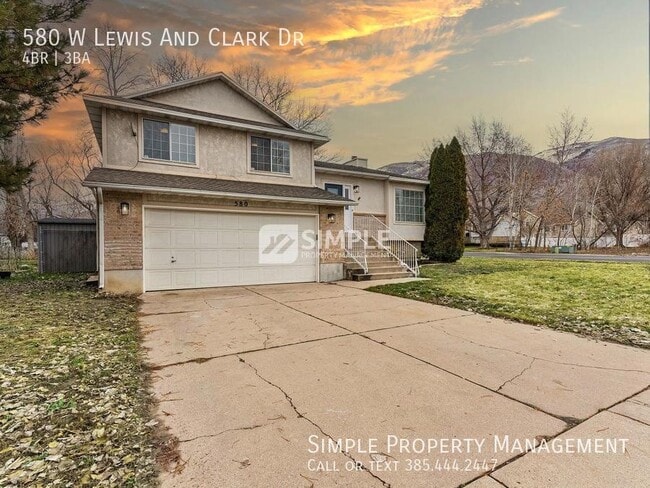 Photo - 580 W Lewis And Clark Cir