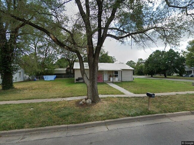Photo - 317 W Olive Ave House