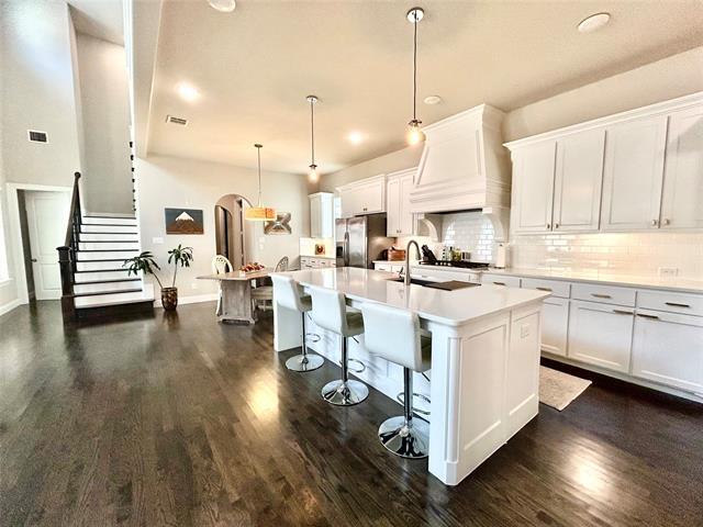 Photo - 2852 Amesbury