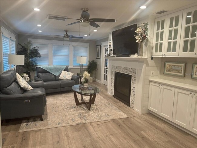 Photo - 7504 Grand Blvd