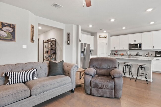Photo - 5404 Everly Ct
