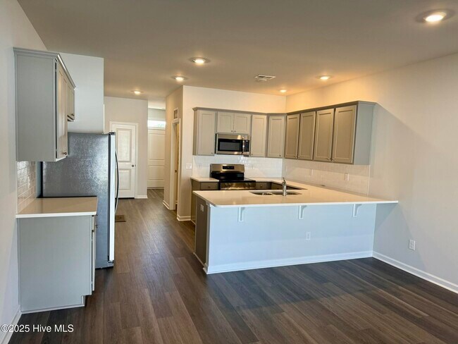 Photo - 241 Arnette Dr