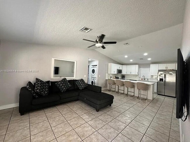 Photo - 1840 Jefferson St Apartamento Unidad B