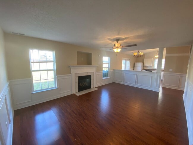 Photo - 3 bed, 2.5 bath home located in Creekside at Coulwood!