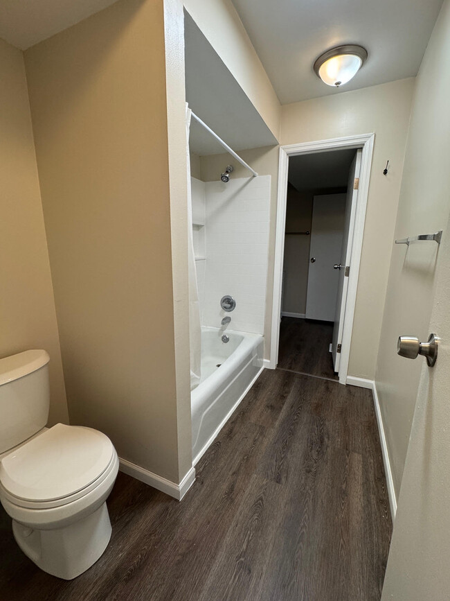 Photo - 26 Trenton Sq Condo Unit 43