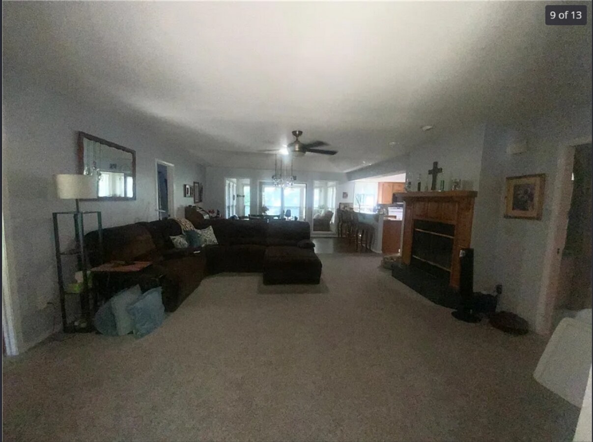 Photo - 12 Sunderland Dr