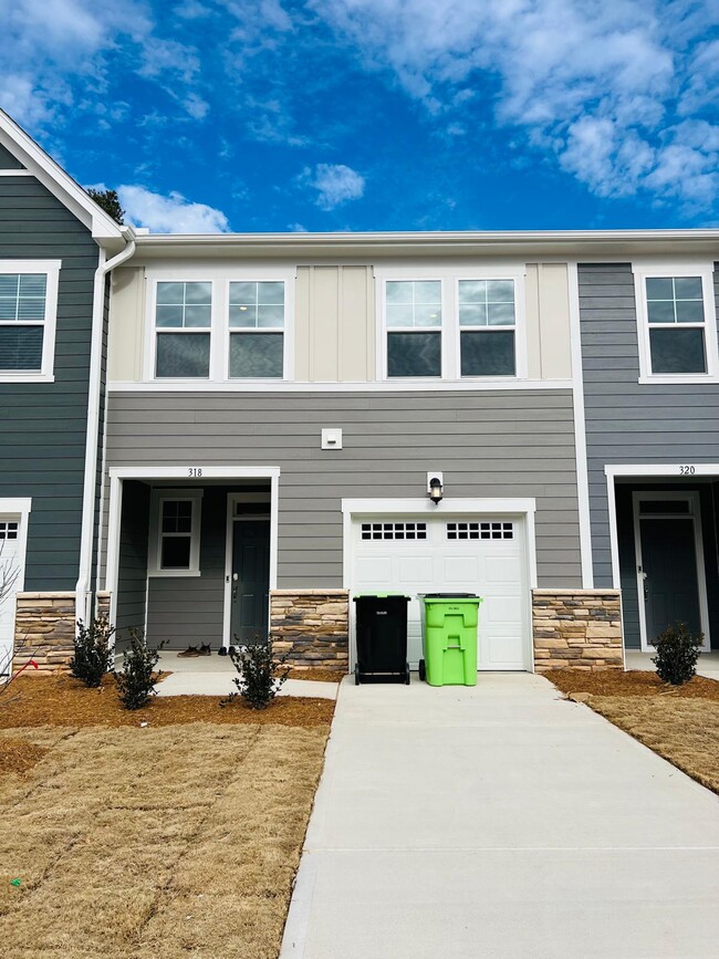 Photo - 318 Deercroft Dr Townhome