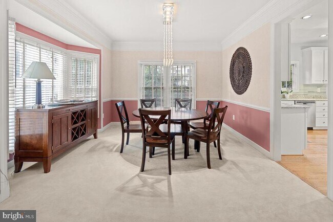 Photo - 6430 Bellevue Pl