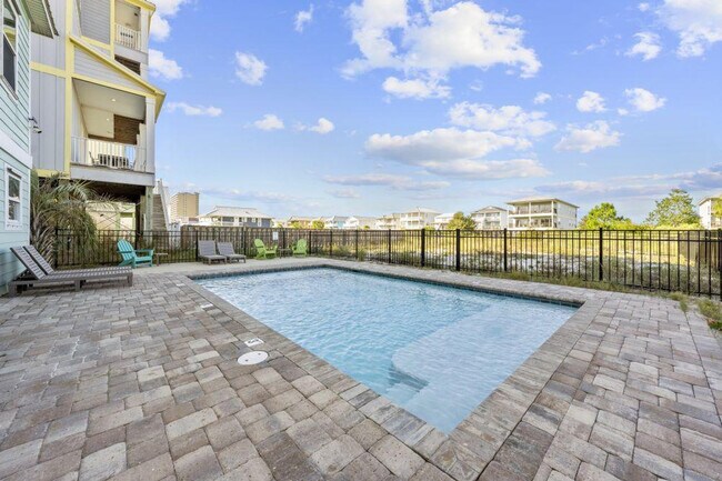 1412 W Beach Blvd Unit SI ID1338890P