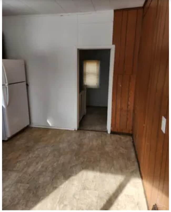 Photo - 441 S 11th St