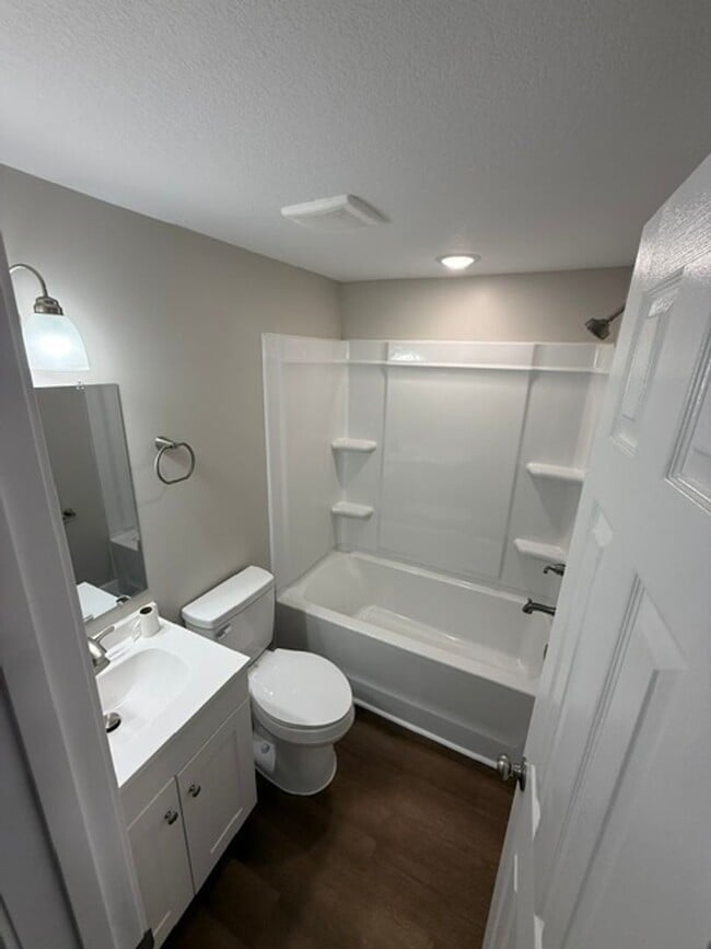 Photo - 622 7th St Unit 622 7th St-C