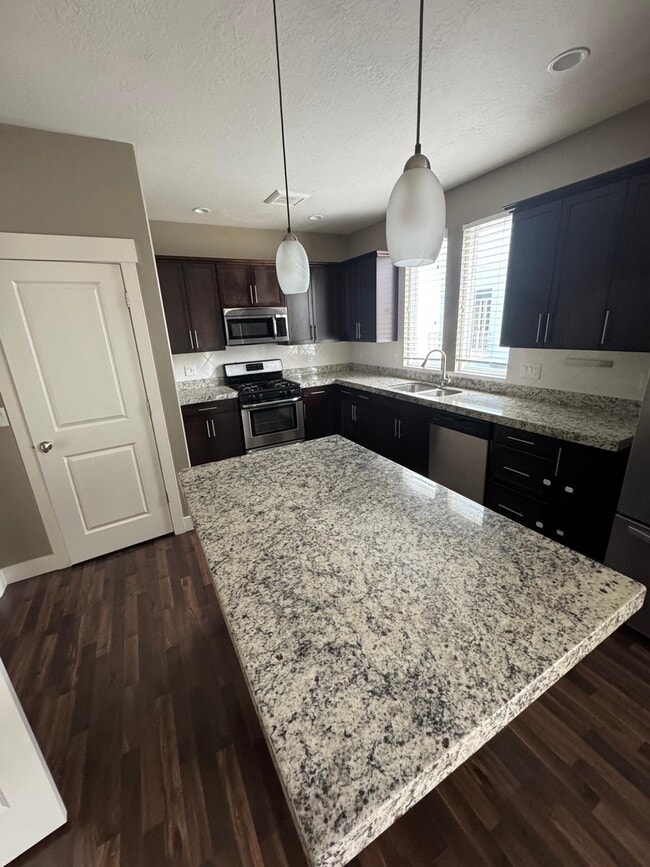 Photo - 4935 W Daybreak Pkwy