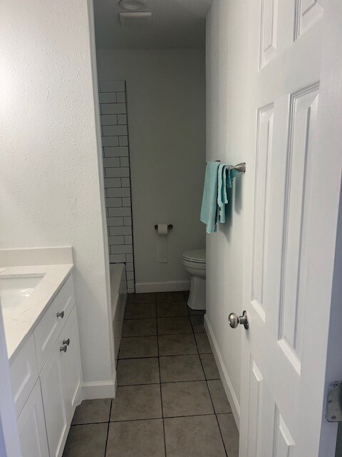 Photo - 5803 Yorkwood St