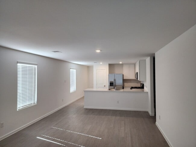 Photo - 3049 Majestic Sunrise Dr