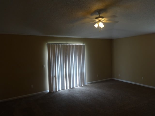 Photo - 1730 Hudderfield Cir W