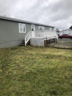 Photo - 255 NW Golden Hills Dr