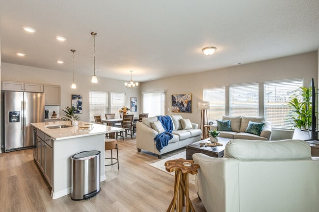 Photo - 8466 Blue Feather Lp Unit ID1385759P