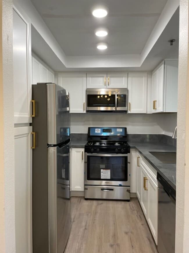Photo - Fully Remodeled 3 Bed 2 Bath East lake