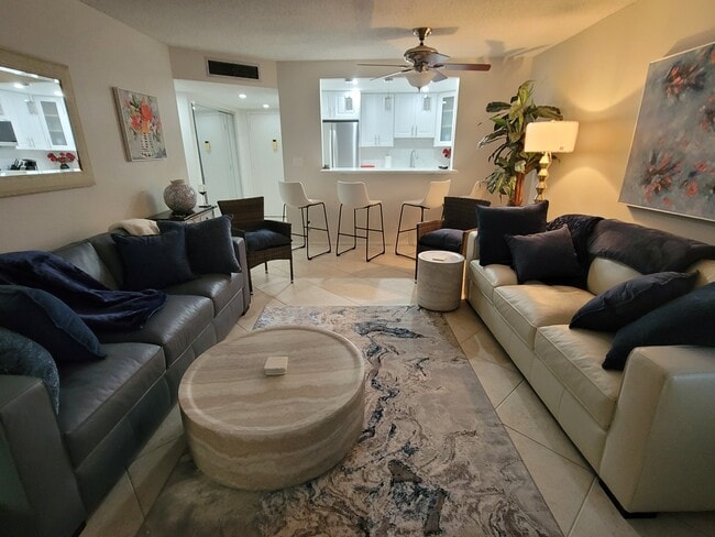 Building Photo - 1421 S Ocean Blvd Unit Rio Espana