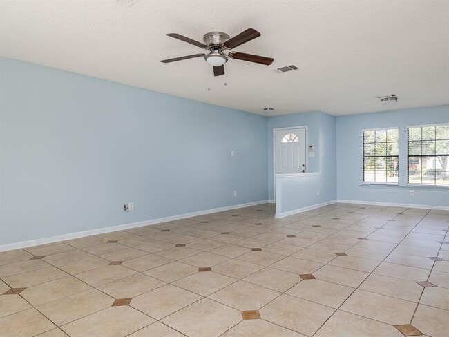 Photo - 3401 Settlement Dr