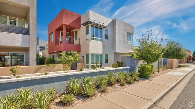 Building Photo - 9001 E San Victor Dr Rental