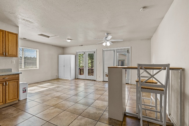 Photo - 1378 E Hatcher Dr Unit STUDIO