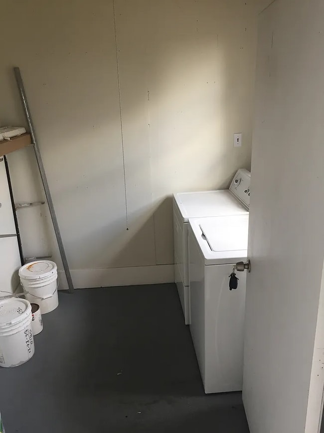 Photo - 1625 Grayson Dr