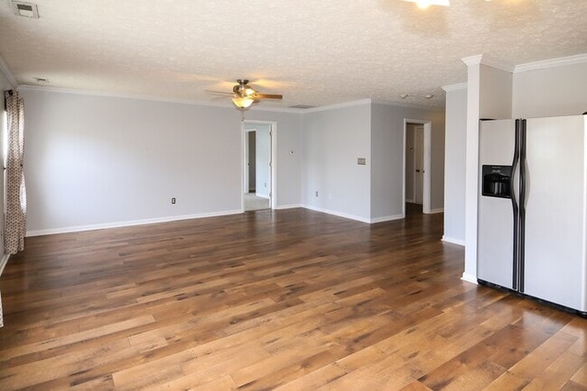 Photo - Fabulous Ranch In Highly Desirable Crossfield!