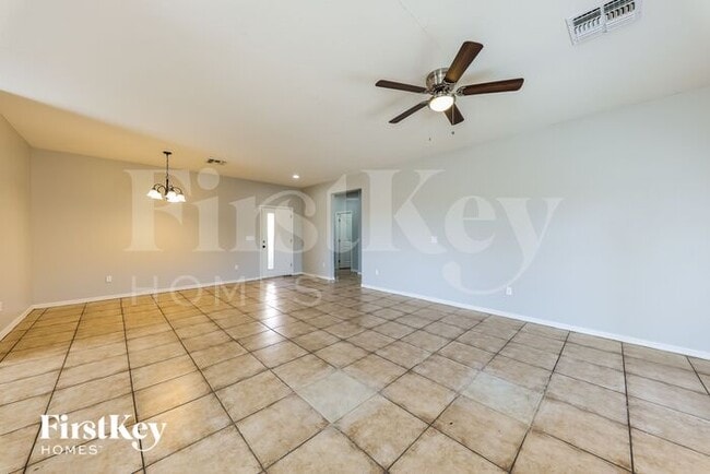 Photo - 4841 S 21st St