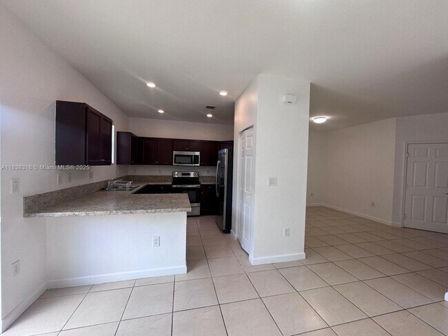 Photo - 3757 SE 2nd Dr