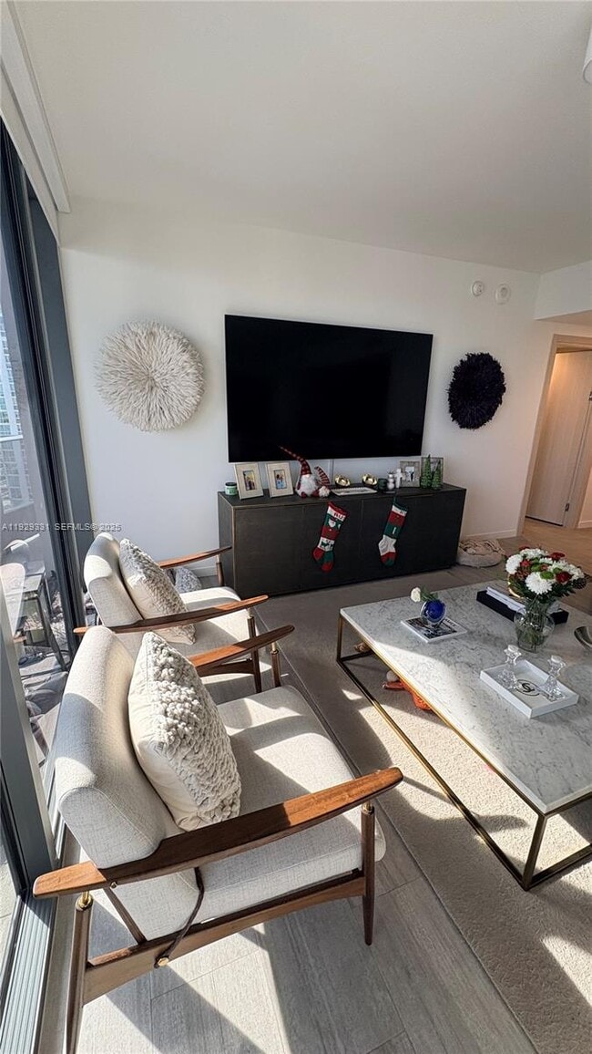 Photo - 1000 Brickell Plaza Unit 4009