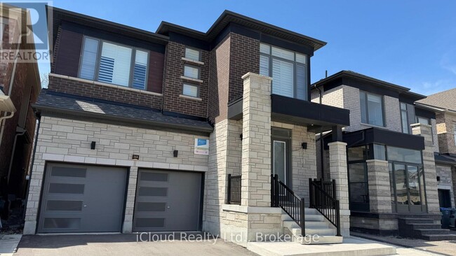 Photo - 144 Petch Ave